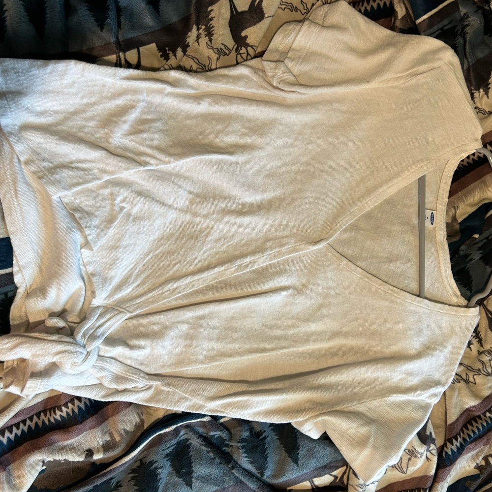 Light Cream V-Neck Tie-Front Top